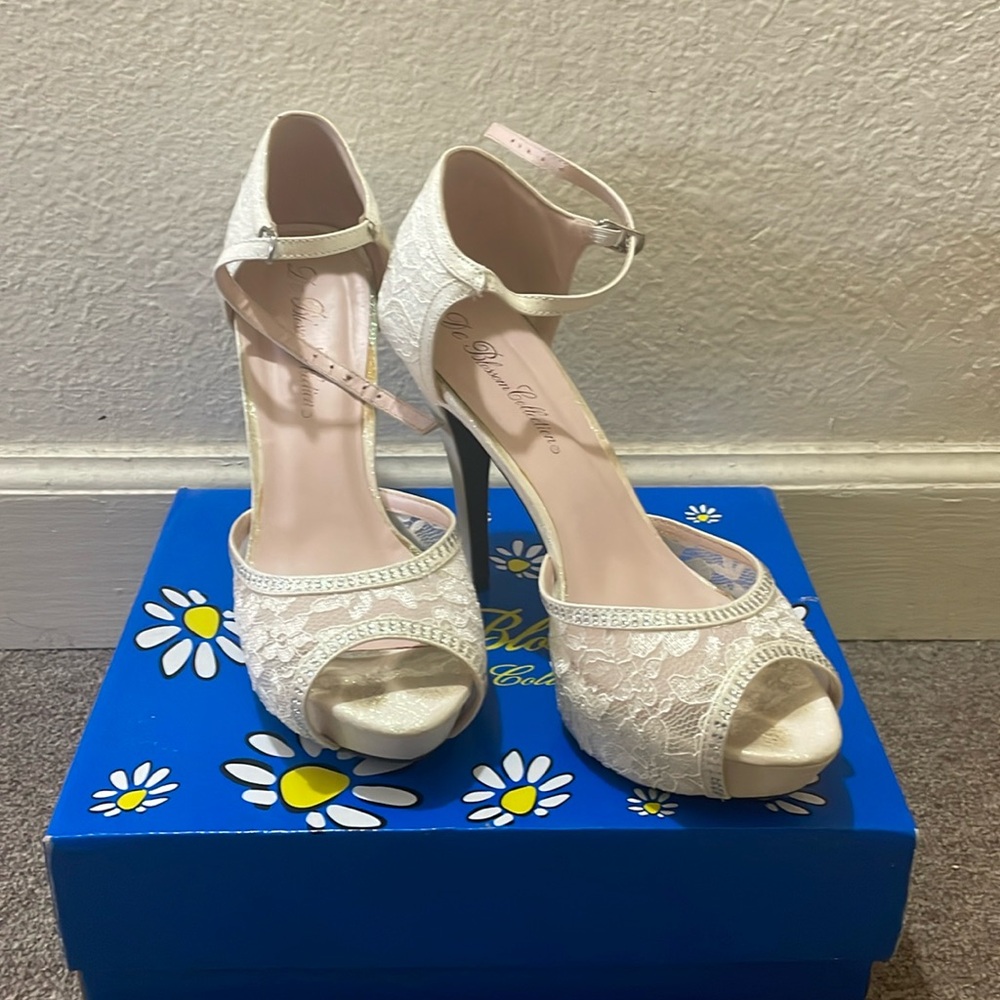 White Bridal shoes